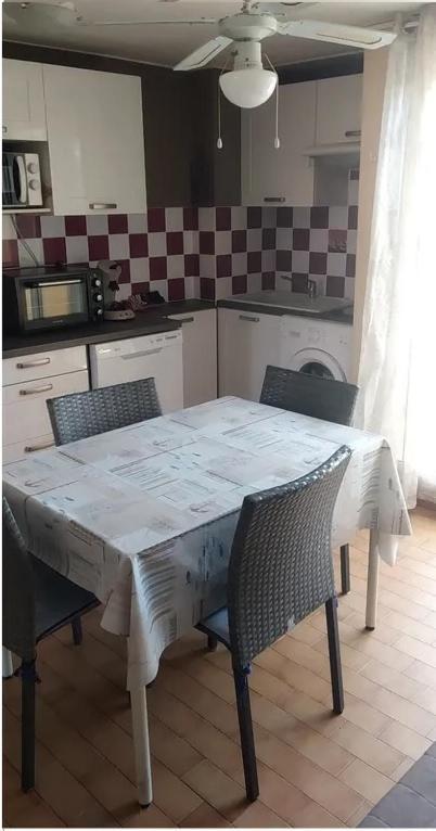 Appartement T2 Avec Piscine, Proche De La Plage Et Du Port Gruissan Exteriér fotografie